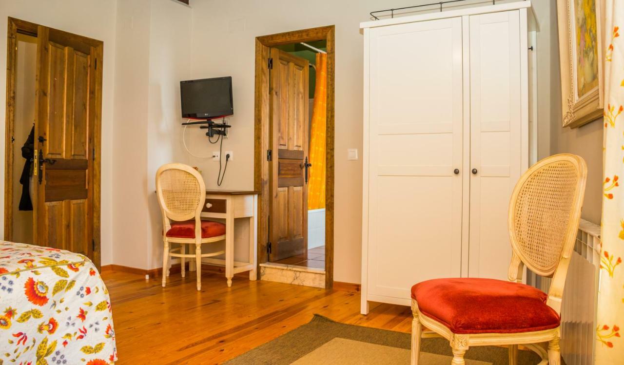 Casa De Aldea El Navaron Cofiño Eksteriør bilde